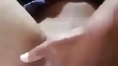 Desi Girl Fingering