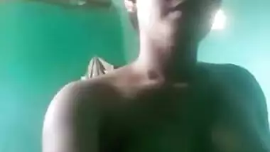 Cute indian girl showing her cute boobs and pussy for her lover