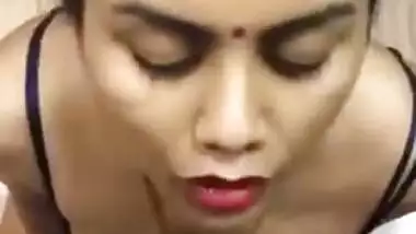 Sexy Kani Bhabhi Gives Blowjob To Her Demanding Lover