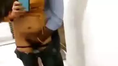 Horny BF Open her Jeans & Start Fingering her Pussy