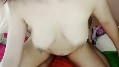 Horny Desi Girl Wants A Missionary Fuck And Cum Inside Her