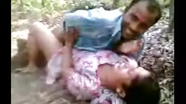 Indian mms scandal of village girl outdoor sex with cousin brother
