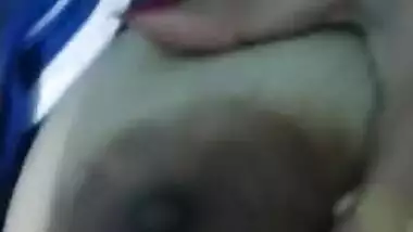 Soniya Bhabhi playing with her Boobs