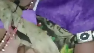 Mature desi hot bhabhi riding