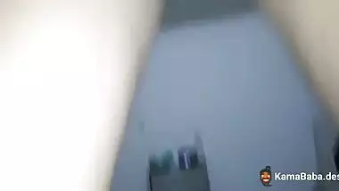Young Devar fills his slut Bhabhi’s cunt with cum in desi sex