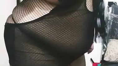 Huge Boobs - Desi Bbw Slave With Wiph Waiting For Her Master Huge Ass