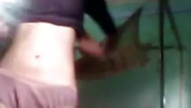 Desi village girl nude show