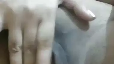 Cutest girl live nude show for her boyfriend viral MMS