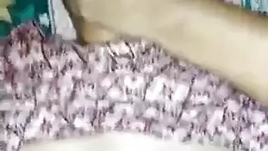 Indian Bhabhi boob pressed try to show face and cummed on boob