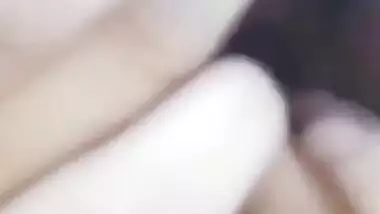 Super sexy Indian Girl Shows her Boobs and Fingering