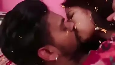 Desi Mallu Bhabi Romantic - Johnny Love, Casca Akashova And Sunny Leone