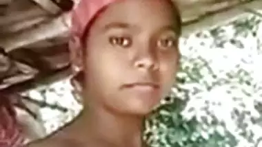 Dehati desi boudi from Bangladesh exposing natural nude figure