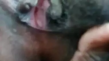 Busty Bhabhi pussy show in the outdoor for her lover