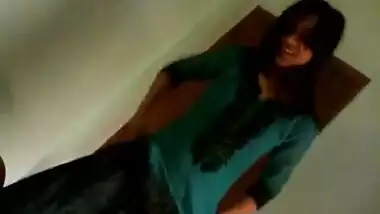 Small Indian tits have the XXX right to be showed off by sex model