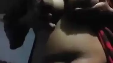 Big navel desi hot wife