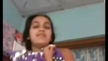 Desi girl getting nude during video call