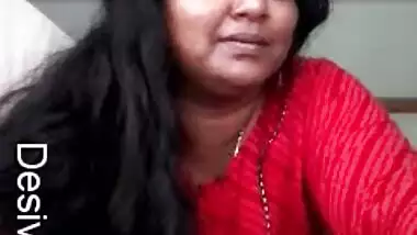 Sexy Mallu Bhabhi Showing Her Big Boobs and Pussy To Lover Part 4