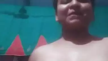 Desi Cute Girl Make nude video for Lover