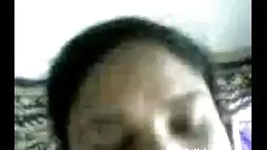 Hot Tamil Lady being kissed and enjoyed before a hot sex scene!