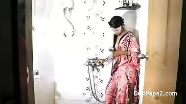 Mumbai Desi College Girl In Shower Perform A Wet Strip Show