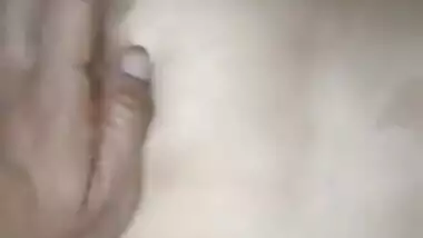 Newly married bhabi fucked, She Says-“Video bana rahe hain