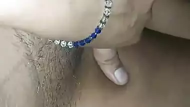 Rawalpindi slut enjoying with her boyfriend...