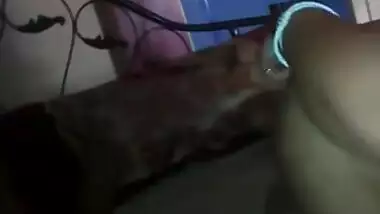 WHO WANNA SUCK MY WIFE'S BIG BOOBS & JUICY PUSSY