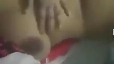 Amateur XXX videos are a thing that cheers self-isolated Desi up