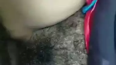 The guy enjoys outdoor sex with a married woman