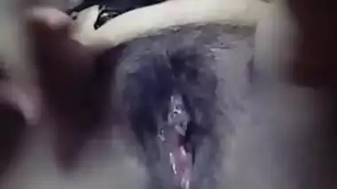 Sexy Desi chubby girl stripteasing nude MMS selfie video