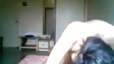 LONGHAIR GIRL GIVING BEAUTIFUL ORAL TO B.F.......