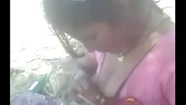 Village young wife outdoor sex mms