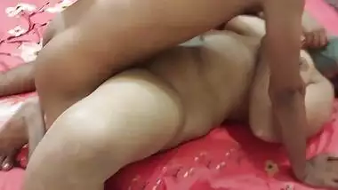 Fat woman wife fucked by husbands best friend and cum inside her bengali Sex