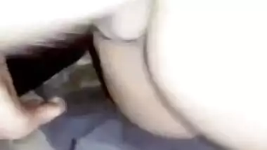 XXX obsessed guy fucks his Desi stepdaughter in the close-up MMS video
