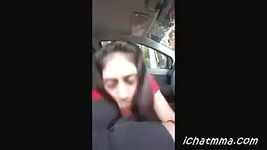 Delhi Girl’s Hot Blowjob Inside The Car