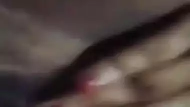 Sexy Indian Unsatisfied Boudi Showing And Fingering