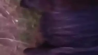 Horny young couple’s kinky outdoor sex under the open sky