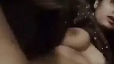 Kerala girl fucks her pussy with a bottle in mallu sex MMS