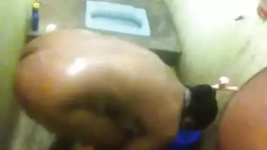 Bangla Desi Shameless Bhabi Shave & Bathing with young Devar