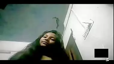 Bangladeshi Model Humya Tanvin Tuktuky Viral Nude Videocall Part 4