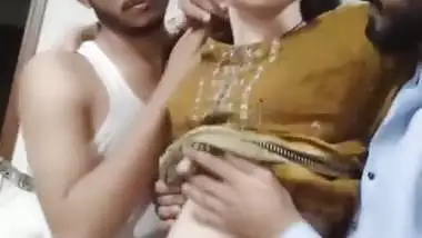 Two Hyderabad boys and a hot babe’s live xxx video