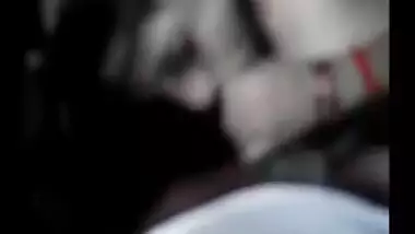 Andhra Aunty Gives Satisfying Blowjob To Neighbor