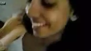 Hot MMS Of Young Andhra Girl Showing Boobs To Boyfriend