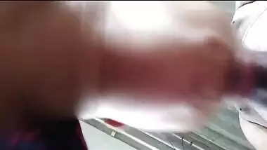 Sexy Lankan girl blows big Desi dick till getting XXX facial cumshot