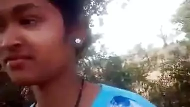 Desi Girl outdoor with bf