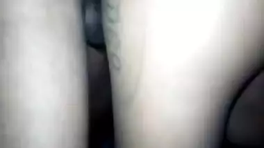 Desi Horny Bhabhi Fingering Hairy Pussy