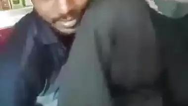 Hijabi girl riding dick in photo studio sex MMS