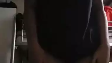 Come-hither Indian female performs XXX striptease in front of the camera