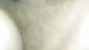 Muslim Bhabhi In Burkha making her nude video