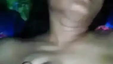 Busty unmarried Desi girl gets painful XXX pussy fucking MMS